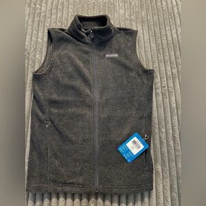columbia fleece vest